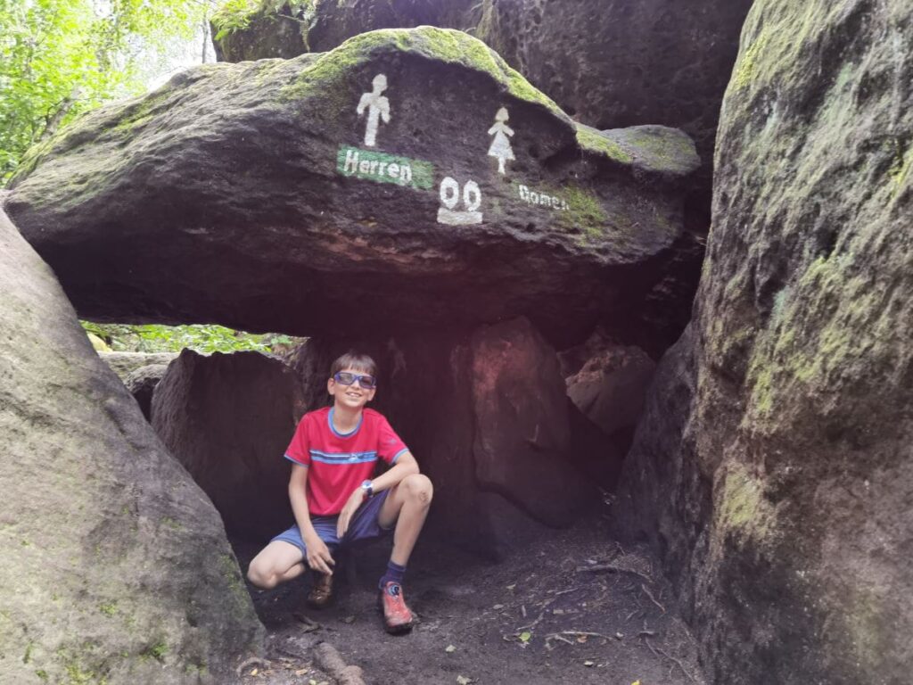 Felsenlabyrinth Langenhennersdorf - empfehlenswertes Ausflugsziel in der Natur der Sächsischen Schweiz