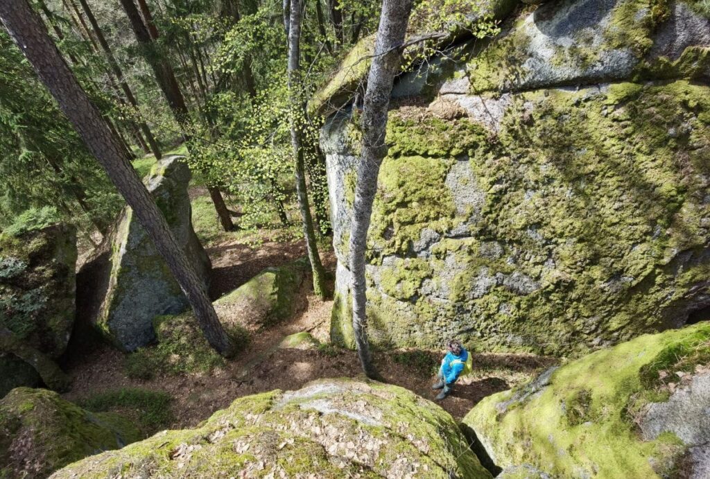 Steinernes Kirchlein mit Felsenlabyrinth im Bayerischen Wald